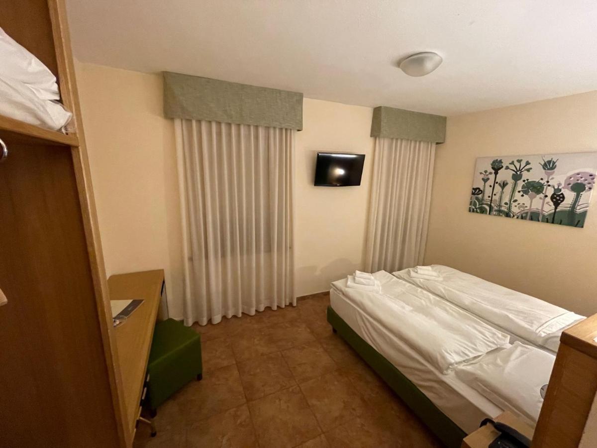 Hotel Trieste Tarvisio Esterno foto