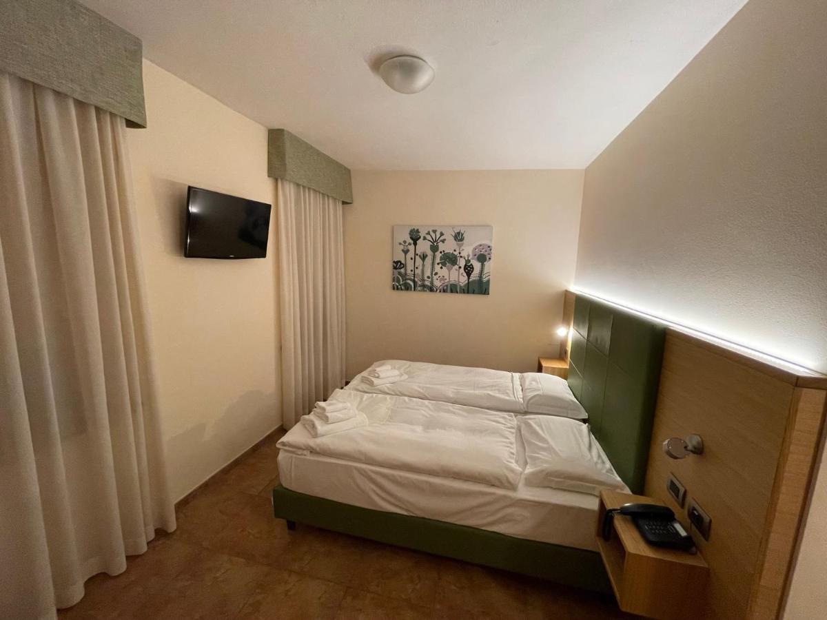 Hotel Trieste Tarvisio Esterno foto